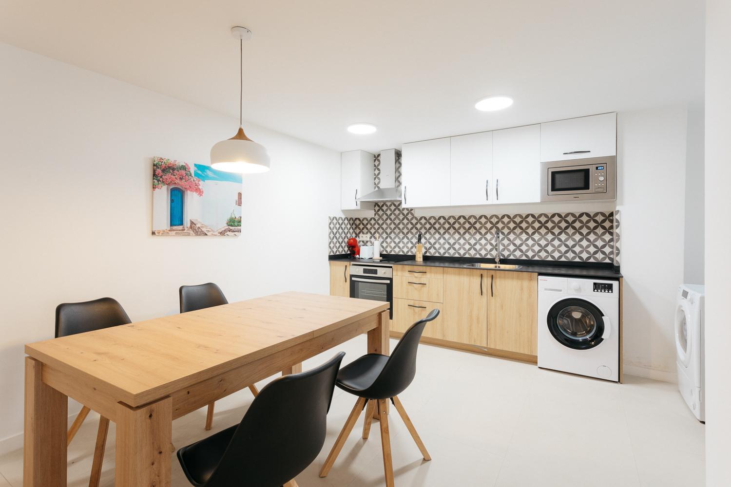 Amplio Apartamento Cerca Centro Historico Y Turia 5Pax 2 Bath 瓦伦西亚 外观 照片