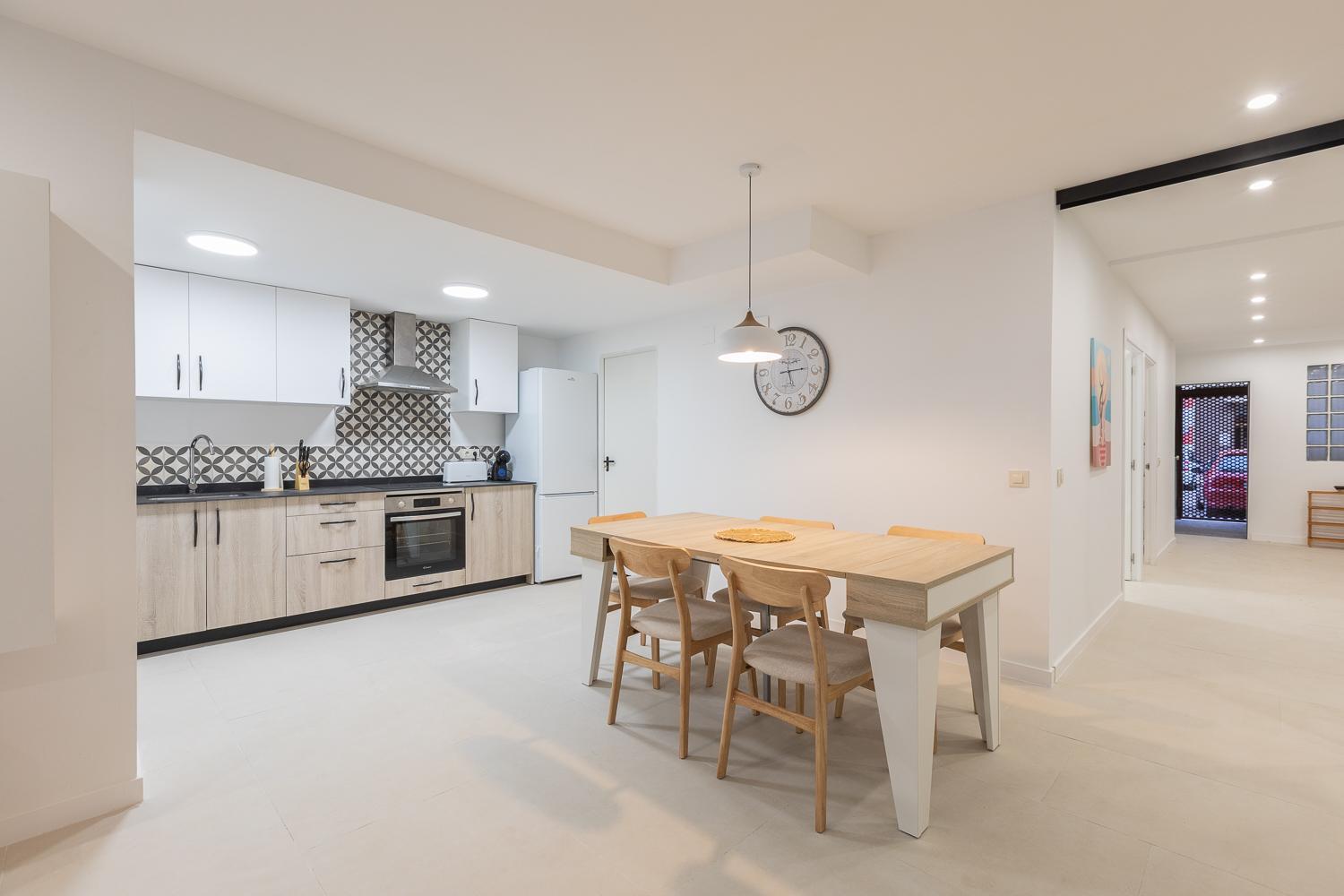 Amplio Apartamento Cerca Centro Historico Y Turia 5Pax 2 Bath 瓦伦西亚 外观 照片